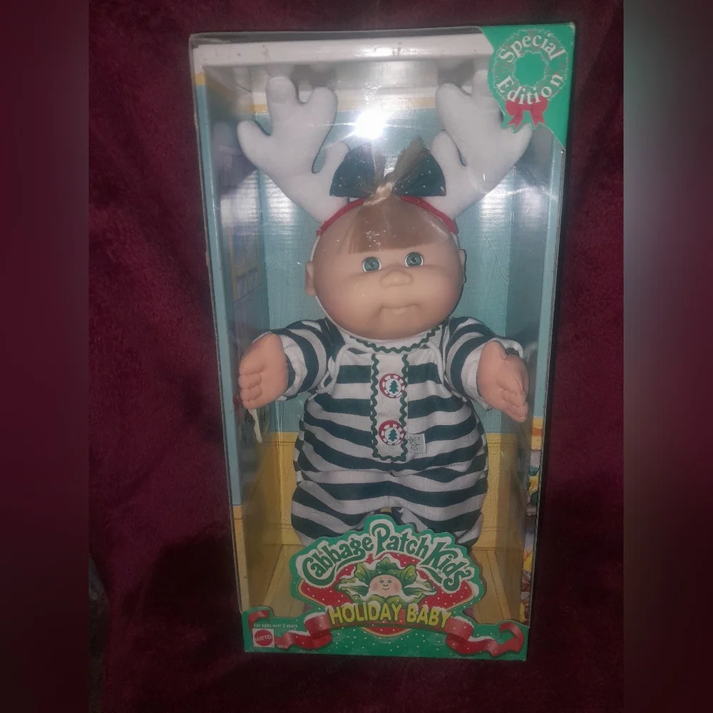 New Vintage 1998 Special Edition Cabbage Patch Hoilday Baby NIB